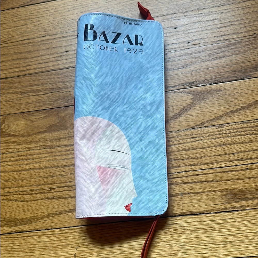 Estee Lauder Harper’s Bazaar Red and Blue Cosmetic Bag - Picture 2 of 5